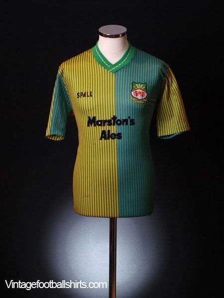 Wrexham Away Shirt M Shirts Football Shirts Wrexham