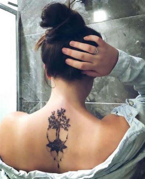 60 Attractive And Sexy Back Tattoo Ideas For Girls 2020 Sooshell