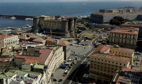 Strade Chiuse A Napoli Per Spaccanapoli Il Novembre Orari Ed Elenco