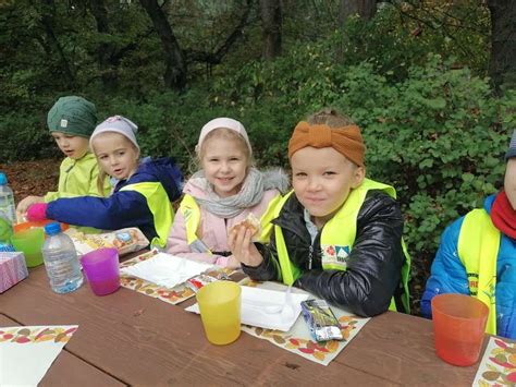 Migawki z życia przedszkola Julianki na Barbarce Święto pieczonego