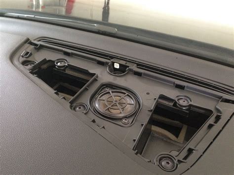 This guide explains how to install and use your zpass 21