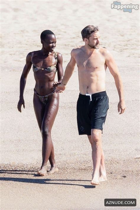 Lupita Nyongo Sexy Seen With Joshua Jackson Showing Off Her Hot Bikini Body At Puerto Vallarta