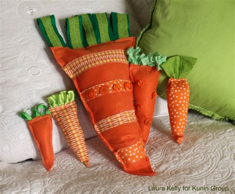 Carrot Pillow Kunin Felt