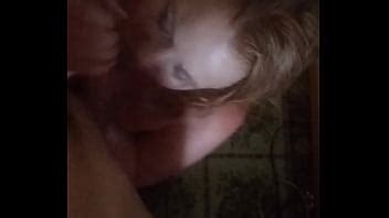 Pelirroja MILF Chupando Mis Bolas XVIDEOS