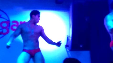 Hot Strippers México ThisVid