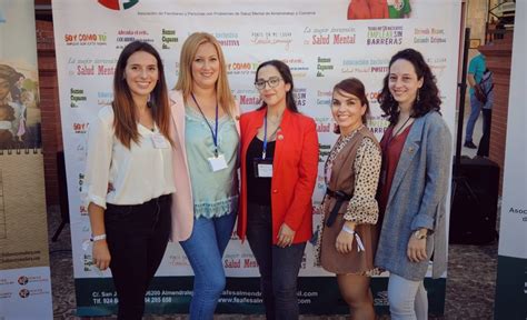 Fotos Del Xxiii Dia Mundial De La Salud Mental En Almendralejo