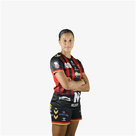 Bras Croises Ogcnice Vonpereira Aimee Ogc Nice Handball Flickr