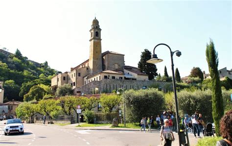 Arqu Petrarca Cosa Vedere Info Utili Colli Euganei Souvenir Di