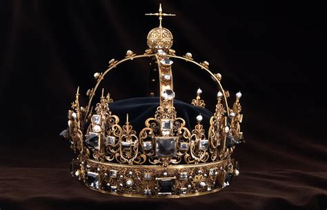 The Swedish crown, one of the items stolen in a daring heist from ...