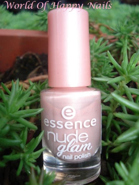 World Of Happy Nails Essence Nude Glam Iced Strawberry Cream