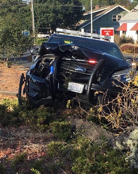 Police Santa Rosa Officer Hurt In Hit And Run Crash