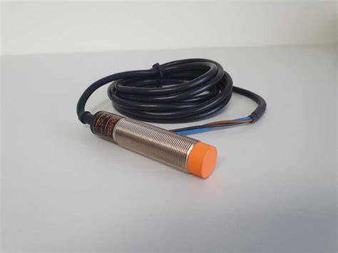 Inductive sensor ifm IGA 3008-BPKG | Glastechnik Bauer