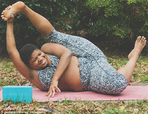 Plus Size Yoga Guru Jessamyn Stanley Describes Herself As A Fat Femme Daily Mail Online