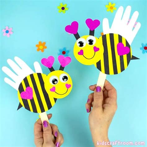 Easy Handprint Bee Valentine Craft For Kids To Make - Kids Craft Room