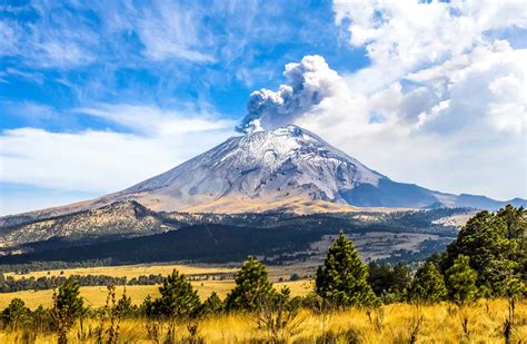 La Leyenda Del Popocat Petl Y El Iztacc Huatl