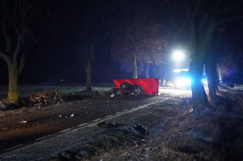 Miertelny Wypadek Na Drodze Ryki Rososz Dnews Pl Regionalny