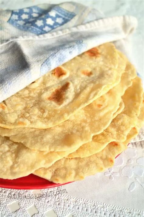 Easy Fresh Flour Tortillas • The Goldilocks Kitchen