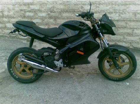 Gilera Dna Moto Zombdrive