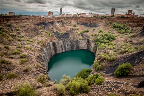 Oltre Il Limite Alla Scoperta Delle Profondit Della Terra