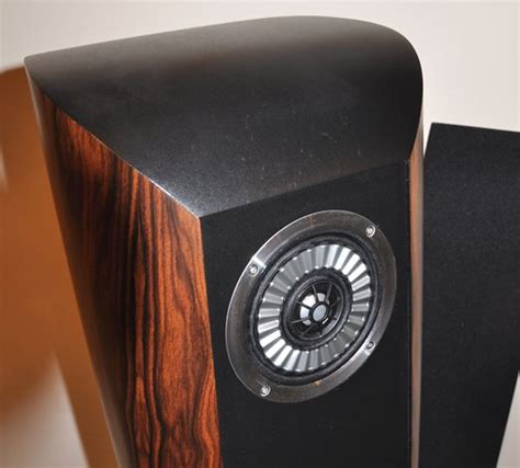 Thiel Cs27 Floor Standing Speakers Floor