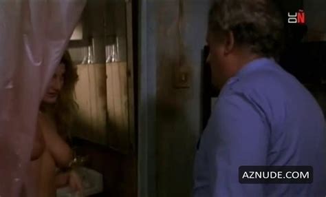 ADRIANA DAVIDOVA Nude AZNude