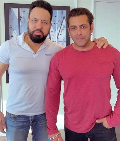 Salman Khan pens a note for his bodyguard Shera on his birthday, shares ...