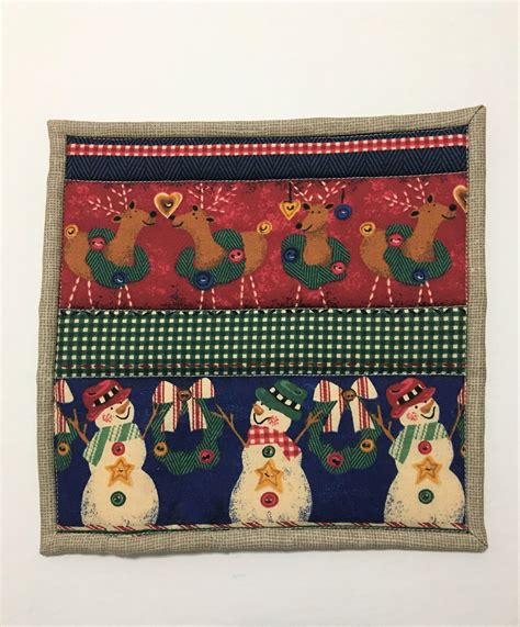 Christmas Hot Pads Quilted Hot Pads Christmas Potholders Kitchen Decor Set Of 2 Etsy
