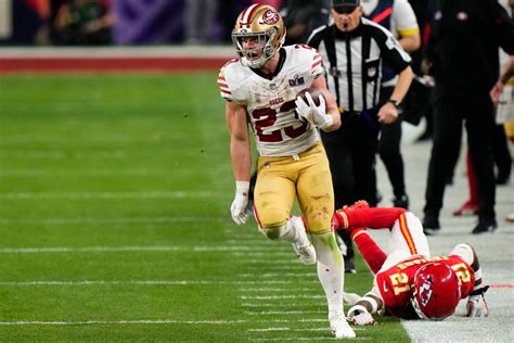 Patrick Mahomes Rallies The Chiefs To Second Straight Super Bowl Title 25 22 Over 49ers In