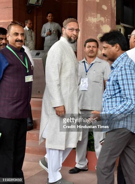 80 Lok Sabha Asaduddin Owaisi Photos And High Res Pictures Getty Images