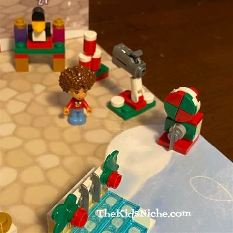 Day #20 – Lego Advent Calendar – The Kids Niche