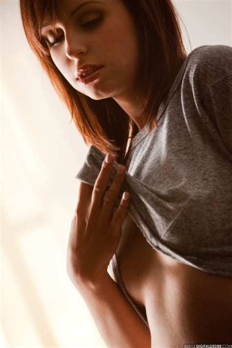 Hayden Winters Strips To Reveal Her Perfect Tits And Pussy By Digital Desire Erotic Beauties