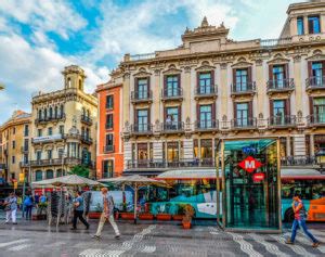 Calles Mas Bonitas De Barcelona La Rambla Barcelona