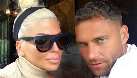 Jelena Karleuša I Duško Tošić Sa Delfinima