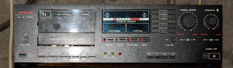 Кассетный магнитофон-приставка ''Морион МП-101-стерео''.
