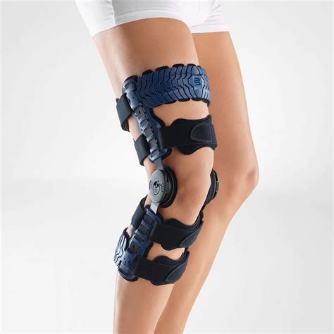 Bauerfeind – SecuTec® Genu Flex Knee Brace - Banff Sport Medicine