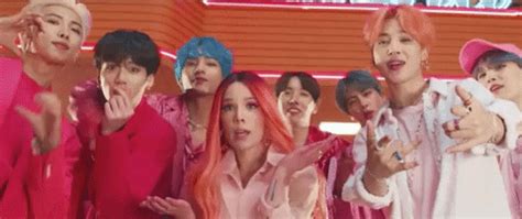 Bts Persona Bts Army Boy With Luv Boy With Luv Feat Halsey Official