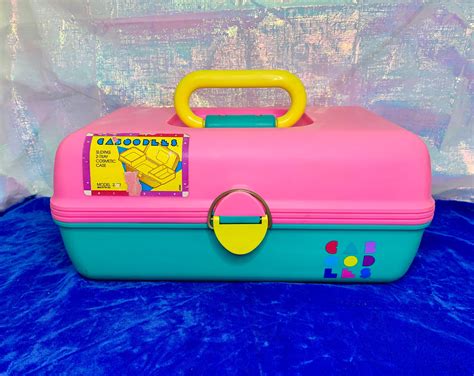 Vintage 90s Pink And Green Caboodles Makeup Case Rare By Piddlinpixie On Etsy Kodak Digital