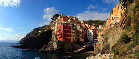 Riomaggiore Cinque Terre Italy Jigsaw Puzzle In Street View Puzzles