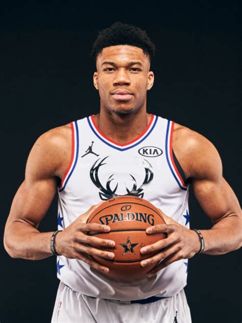 Background Giannis Antetokounmpo Wallpaper Enwallpaper