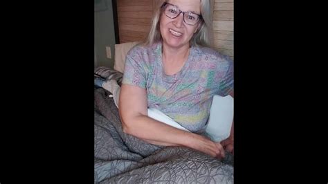 Hot MILF Masturbates After Breaking Up With Her Boyfriend Pornhub
