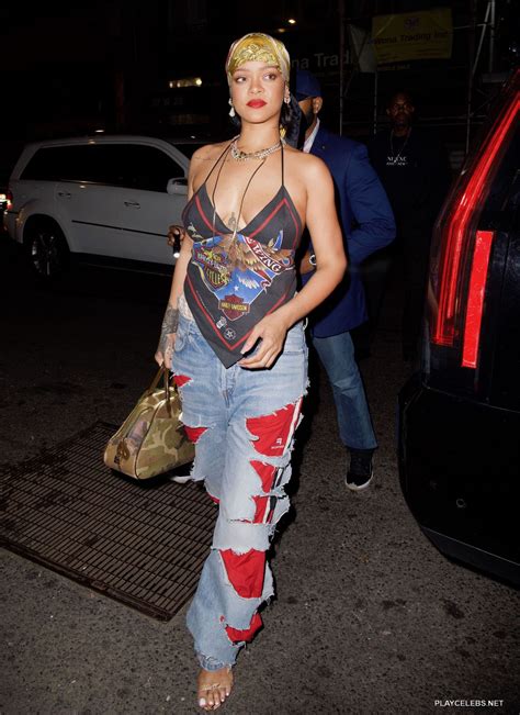 Rihanna Paparazzi See Through Tits Photos PlayCelebs Net