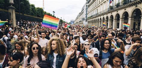 La Marche Des Fiertés à Paris