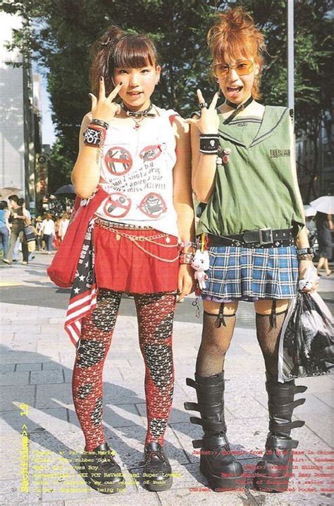 90s Early 2000s Japenese Street Fashion Harajuku Fashion Street