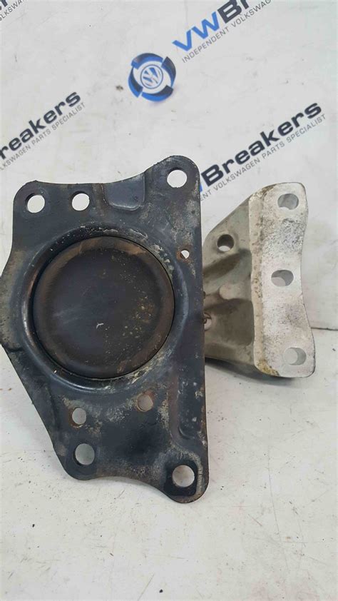 Volkswagen Polo R V Drivers Os Engine Mount