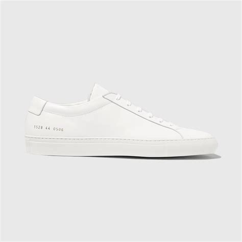 Review Berries 10 Best White Sneakers That Remain Popular In 2024