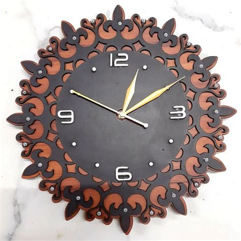 Round Analog Plastic Wall Clock At Best Price In Rajkot By Arihant