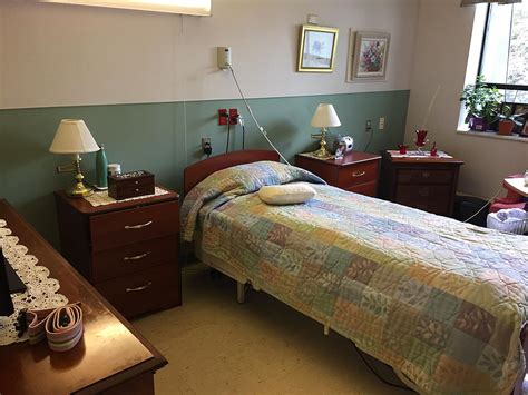 Residents Rooms New Bedford Jewish Convalescent Home