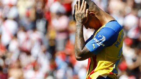 Райо Валекано - Валенсия 2:1 в Ла Лига - Topsport.bg