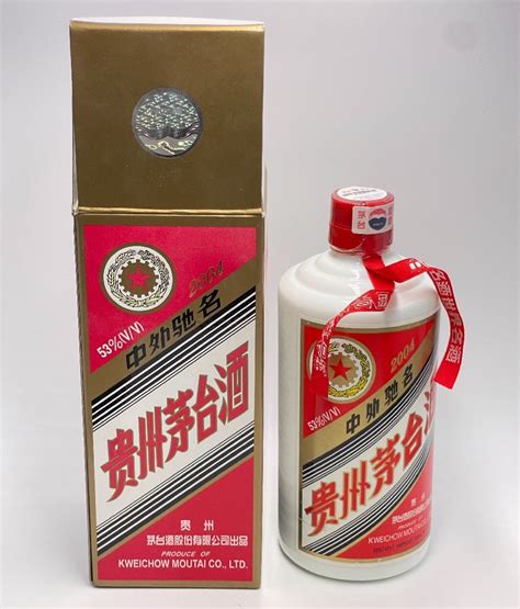 【未使用】 古酒 未開栓 貴州茅台酒 2004年 マオタイ酒 五星ラベル Kweichow Moutai 中国酒 白酒 陶器 総重量約946g