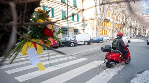 Morte Di Vincenzo Spera Lo Scooter Del Diciottenne Aveva La Gomma